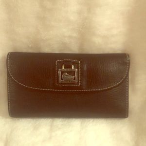Dooney Bourke Black Wallet